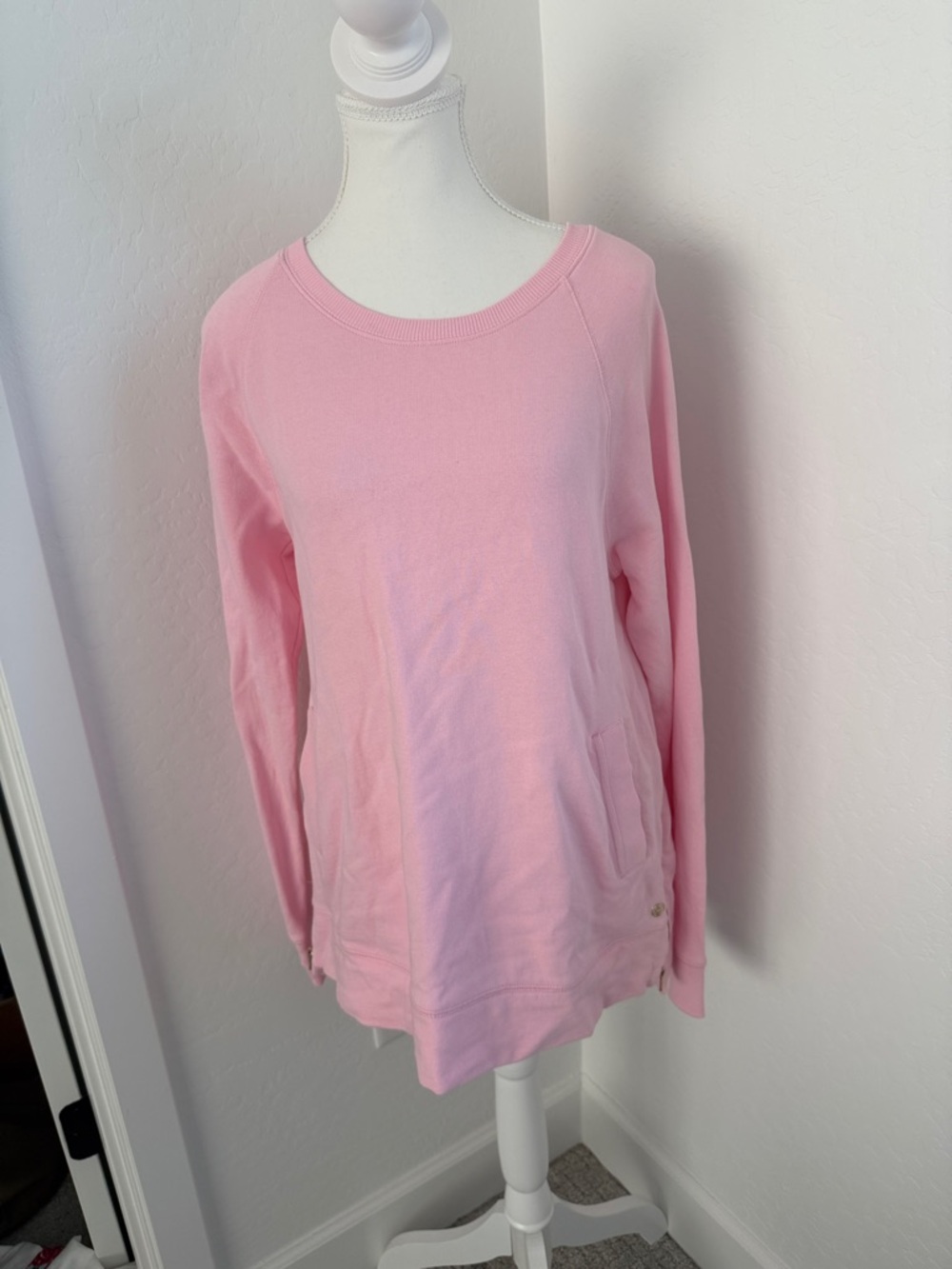 Lilly Pultizer Luxetic  Light Pink Long Sleeve Pullover Top NWOT